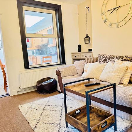Lovely Dog Friendly, 3 Bed Home Sleeps 8, With Parking & Fenced Garden Work Contractor Leisure, Jasper CBG Extérieur photo