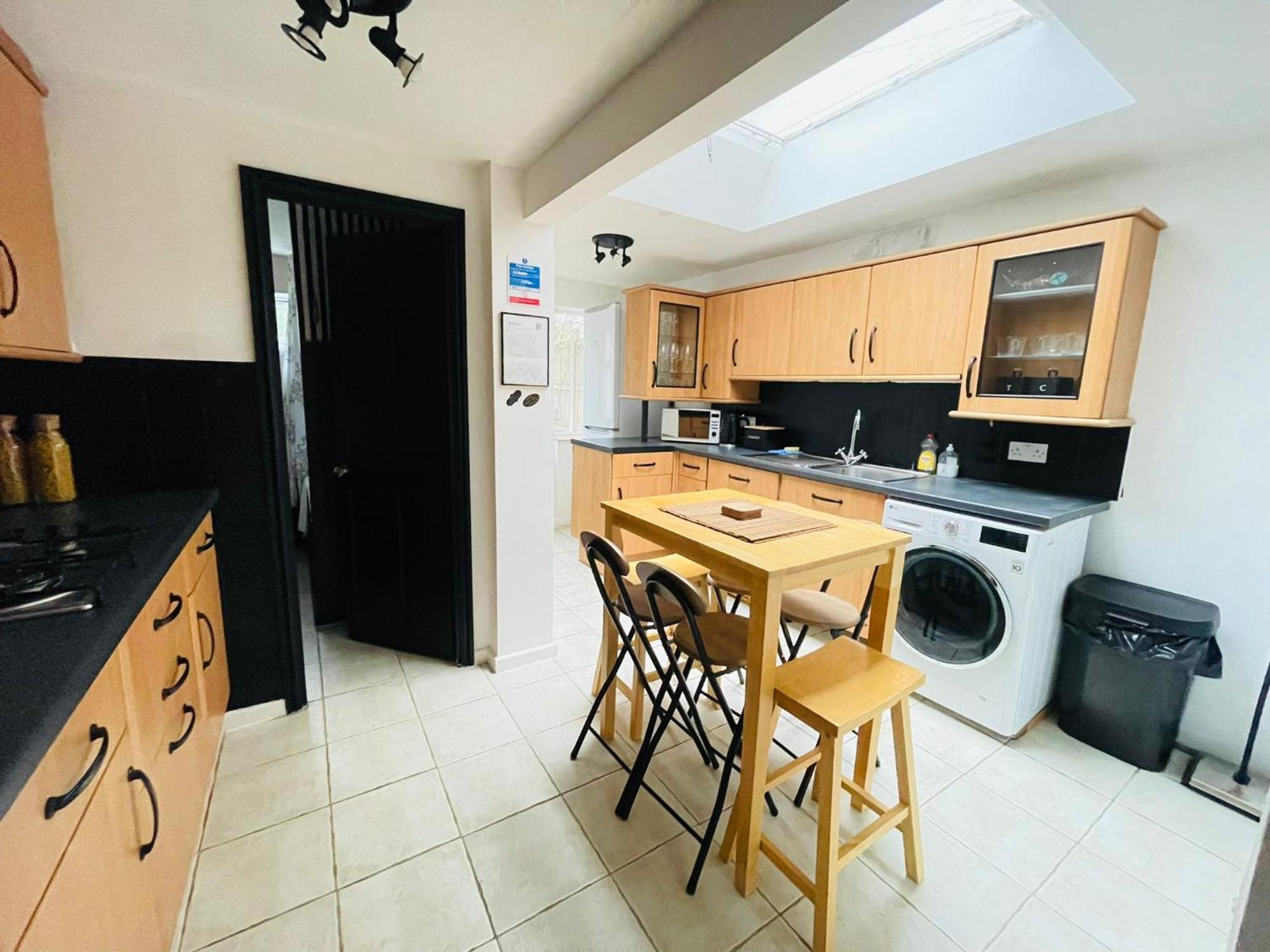 Lovely Dog Friendly, 3 Bed Home Sleeps 8, With Parking & Fenced Garden Work Contractor Leisure, Jasper CBG Extérieur photo