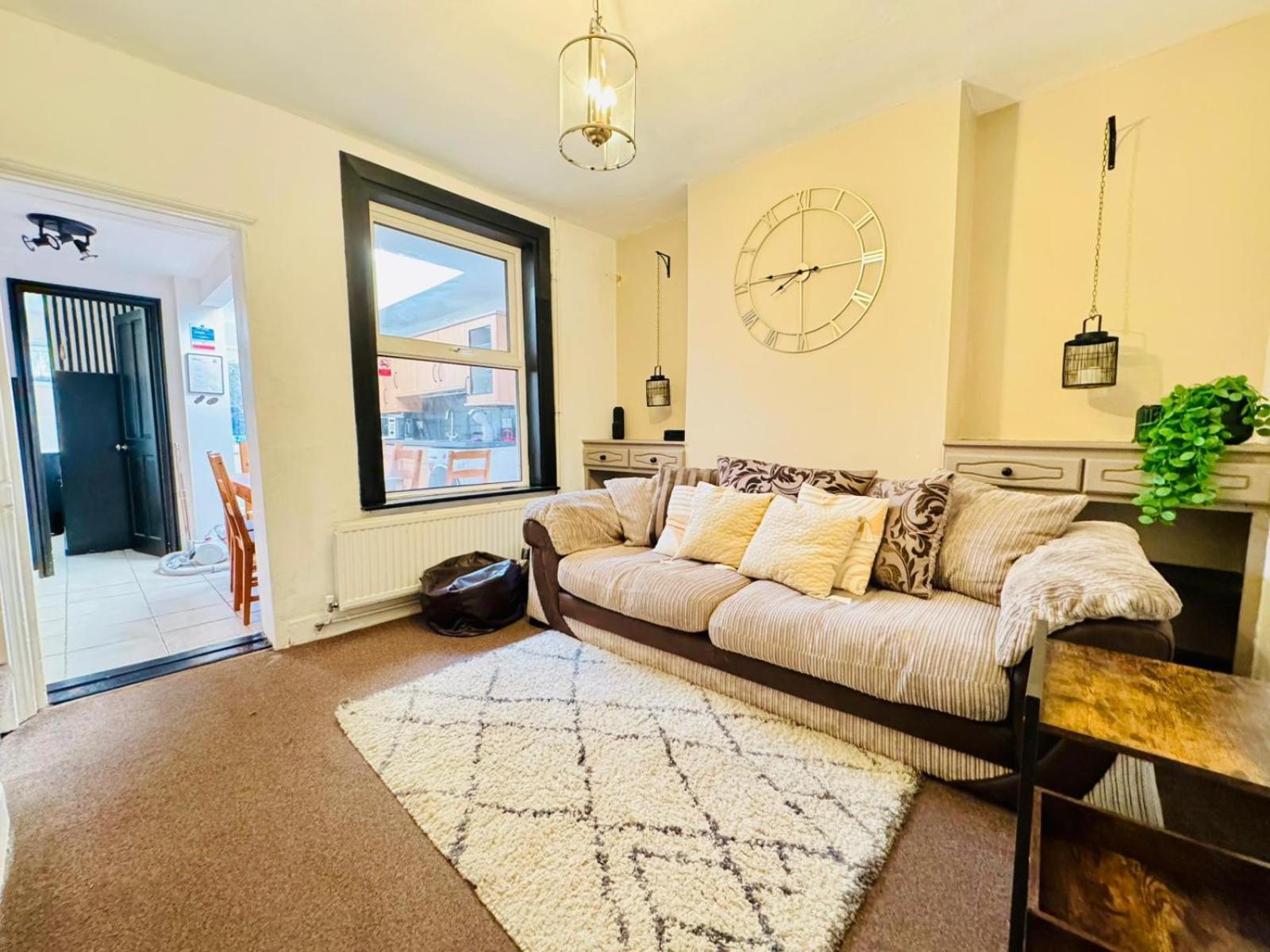 Lovely Dog Friendly, 3 Bed Home Sleeps 8, With Parking & Fenced Garden Work Contractor Leisure, Jasper CBG Extérieur photo