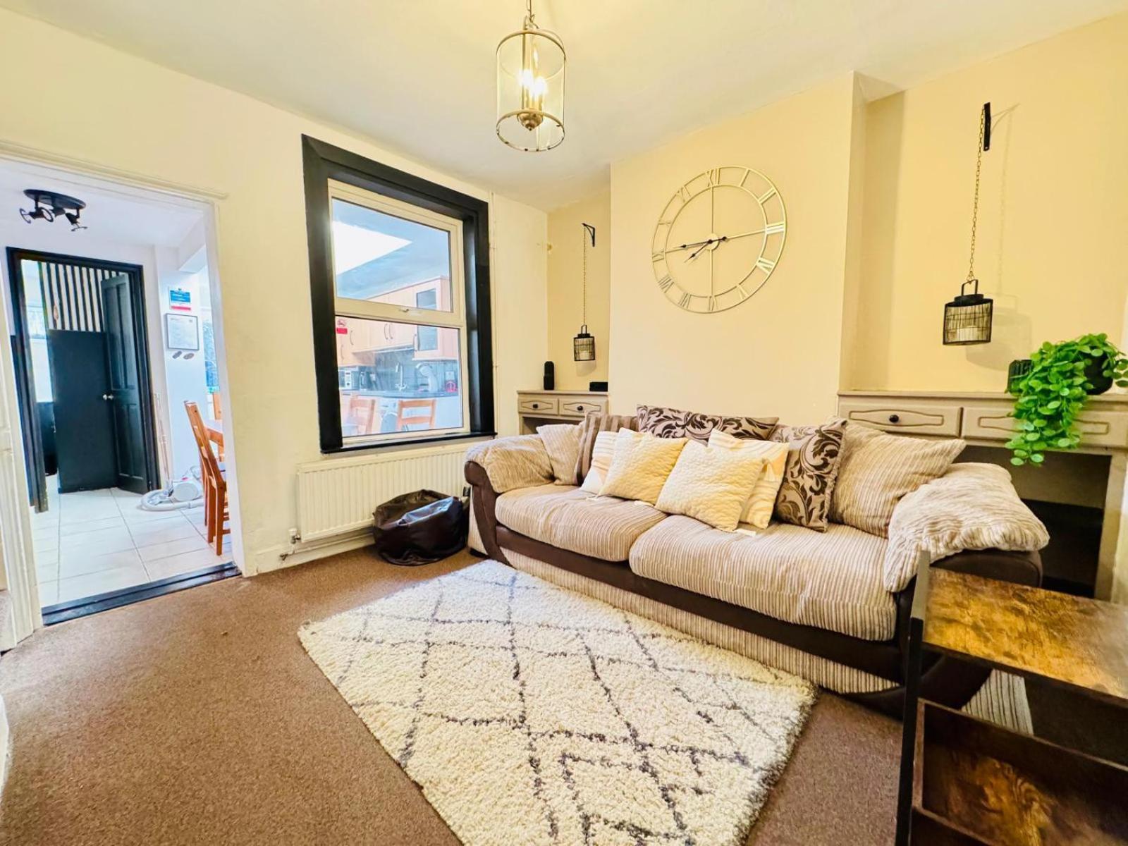 Lovely Dog Friendly, 3 Bed Home Sleeps 8, With Parking & Fenced Garden Work Contractor Leisure, Jasper CBG Extérieur photo